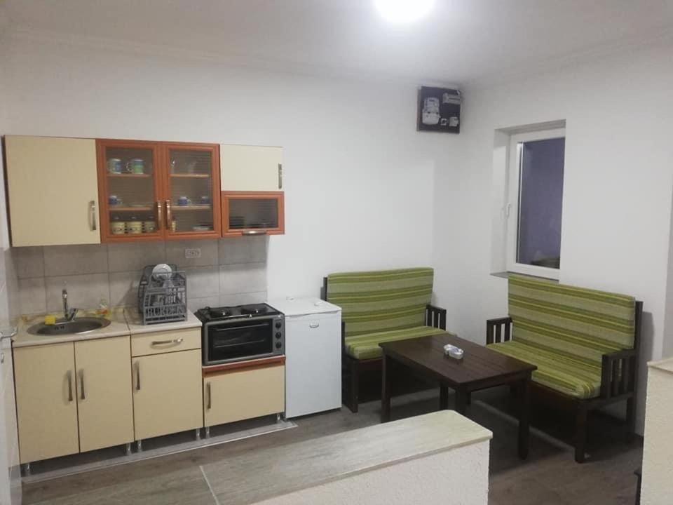 Apartment - Nane - Krushevo Kruševo Buitenkant foto